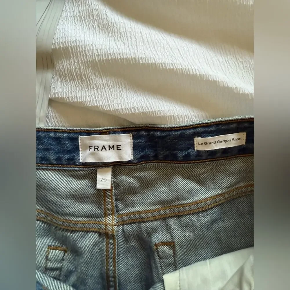 FRAME Denim Le Grand Garcon Short Denim Distressed Whitmore Soho Wash Size 29